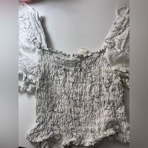 Cute blouse,color beige size medium